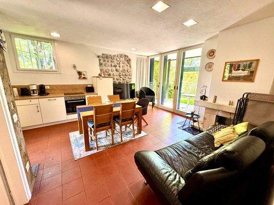 IMG_E8598 (Media).JPG