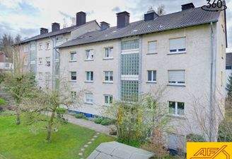 Großes Anwesen in gepfl. Lage