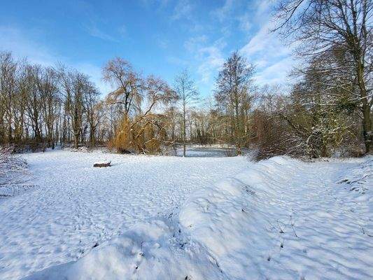 Außenansicht bei Schnee