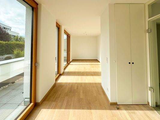 Lichtdurchfluteter Raum