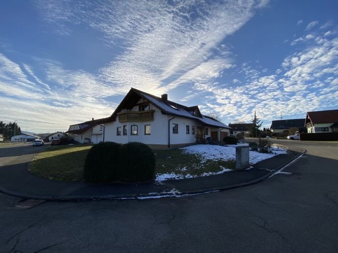 Einfamilienhaus mit großem Garten und viel Platz