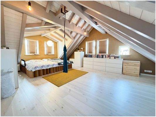 Studio im Dachgeschoss