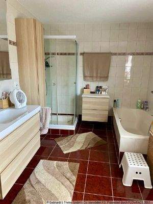 Hinterhaus - Bad Obergeschoss