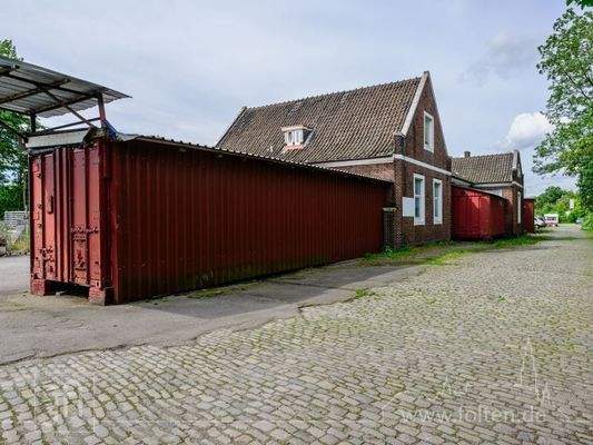 Bahnhofsgebäude - Aussenansicht