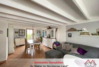 Offenes Wohn- und Esszimmer