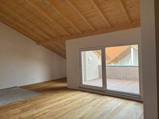 Wohn-Essbereich mit Küche (4).jpeg