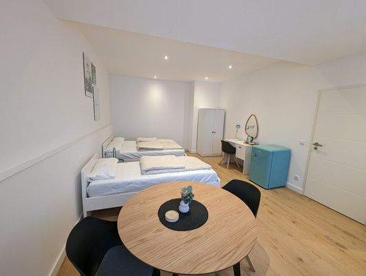 PXL_20240415_134702232-min