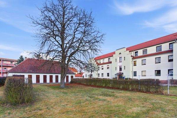 Nebengebäude mit weiterem Raum