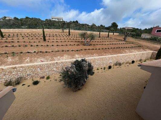 Neubauvilla mit fantastischer Aussicht zu verkaufen in Puntiro, Mallorca