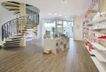 Helles, großes Ladenlokal...