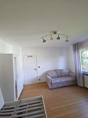 2 Kinderzimmer 2.jpg