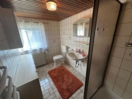 12-Badezimmer.jpg