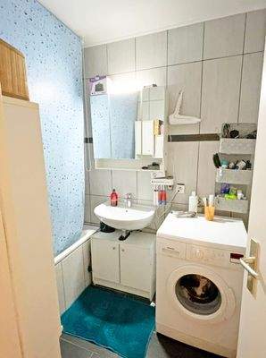 Blick ins Badezimmer