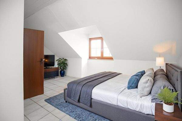 Zimmer 2 Dachgeschoss -Visualisiert- Gästezimmer