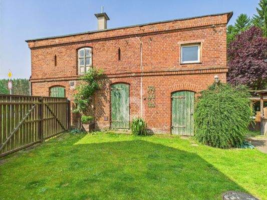 Außenaufnahmen Nebengelass