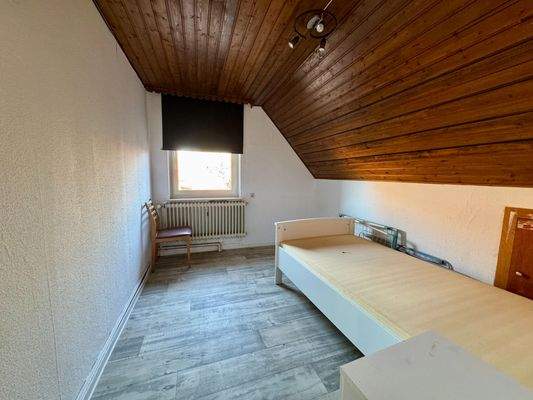 WHG links - Schlafzimmer 2 im OG