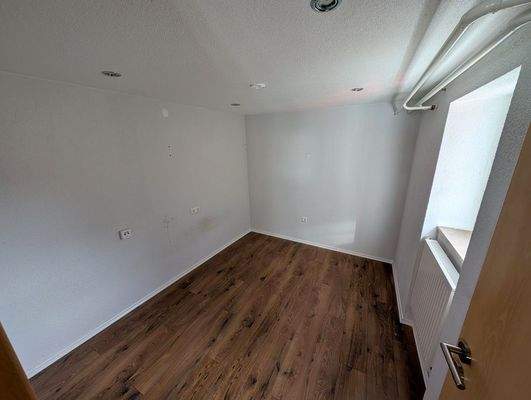 EG Nebenzimmer Wohnzimmer