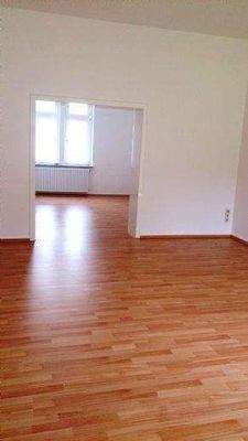 Blick Wohn- in Bürobereich 1. OG li