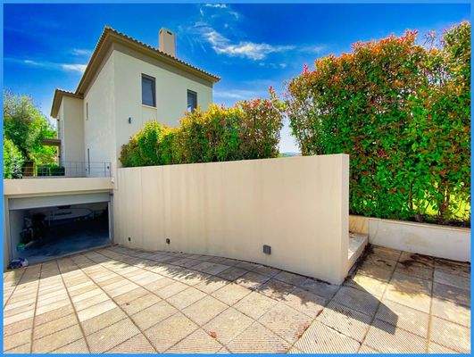 5f913621063a4e9a90e9023473ed8c0c-original