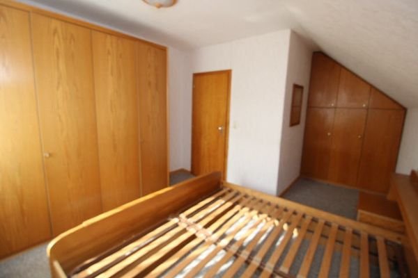 Schlafzimmer DG