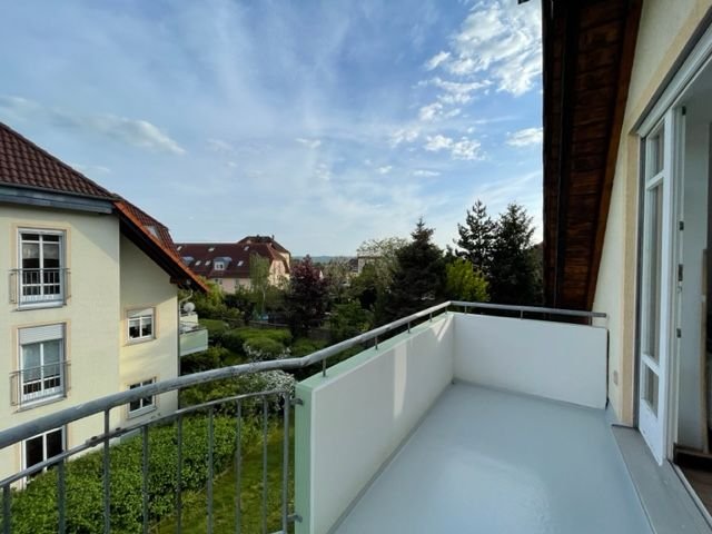 PERFECT MATCH Neu renovierte Singlewohnung mit Balkon und EBK im Erholungsort WeinbÃ¶hla