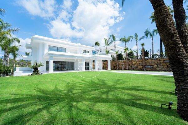 Villa in Marbella Golden Mile