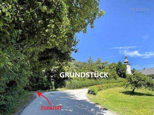 Zufahrt zum Grundstück