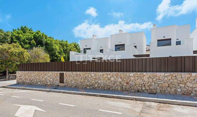 Modern Detached Villas Near Beach in Mil Palmeras Spain