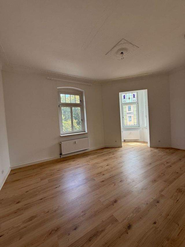 Neu Sanierte 4 Raum Wohnung mit kleinem Balkon in Zwickau Pölbitz ab sofort zu vermieten - Foto 1