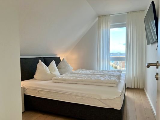 1. Schlafzimmer OG Bild-01.jpeg