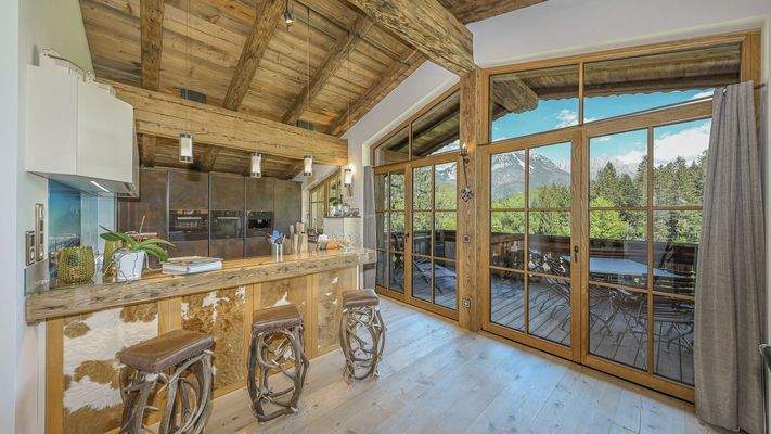 KITZIMMO-Luxusvilla mit Kaiserblick in Alleinlage kaufen - Immobilien Scheffau.