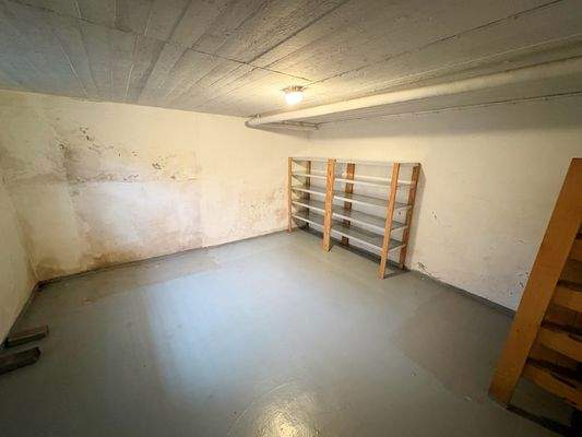 weiterer Kellerraum