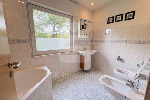 Badezimmer Erdgeschoss