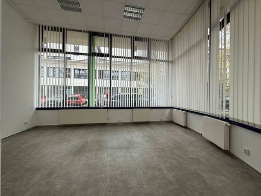 Büro groß