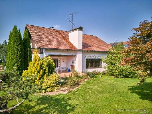 Haus und Grundstück
