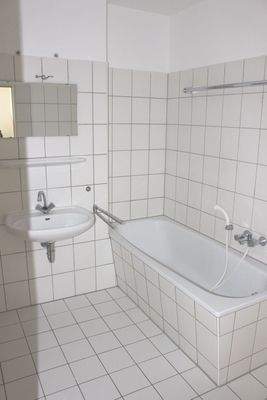 Badezimmer mit Wane und WC