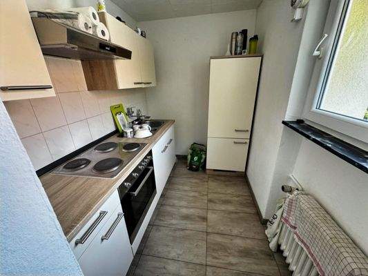 Küche mit Einbauküche