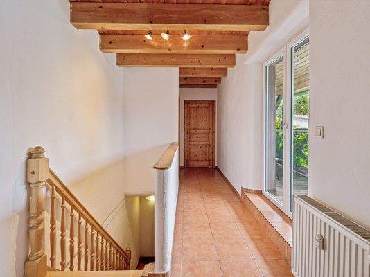 W2 - Flur zum Schafzimmer