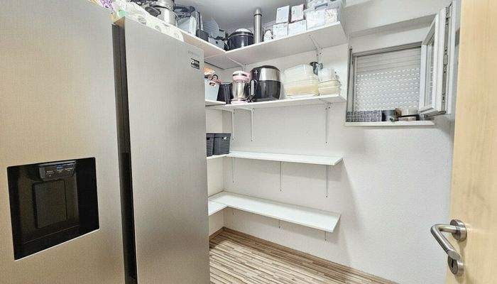 Abstellraum - EG  - Haus - Baldramsdorf  - kaufen (KI generiert)