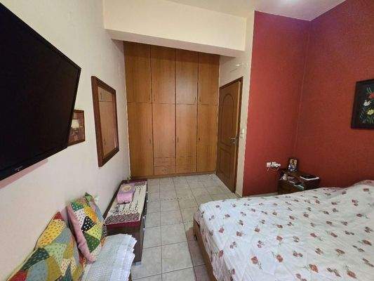 Kreta, Roussospiti: Haus im Dorfzentrum zu verkaufen