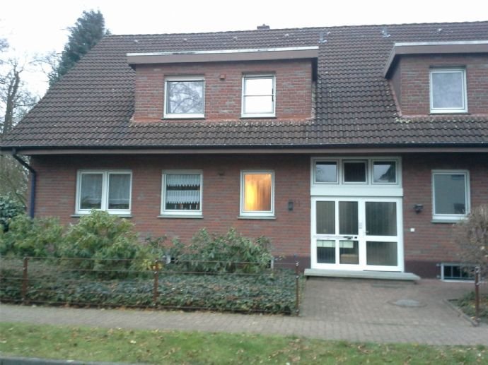 Ruhige 3 Zimmer Obergeschoss Wohnung in Top Lage in Nienburg zu vermieten