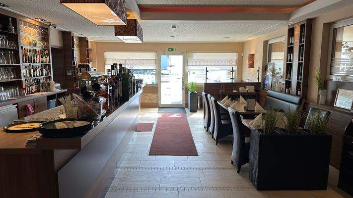 Restaurant - Eingang 1.4.jpg