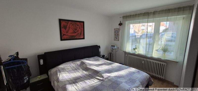 Großes Schlafzimmer