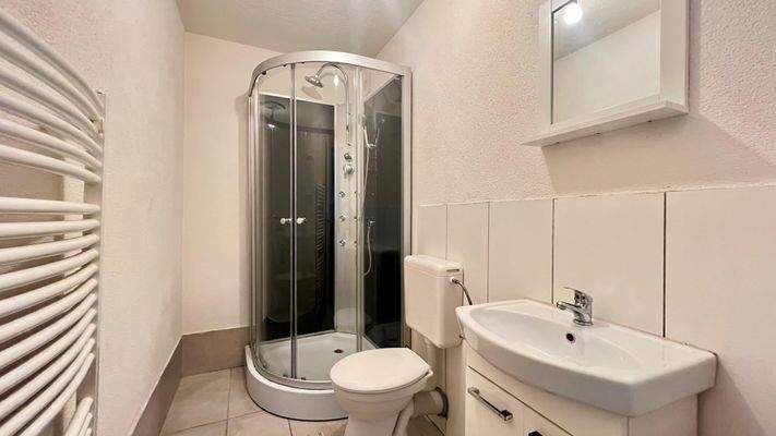 WE 03 - 2-Zi.-Whg . - Badezimmer