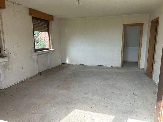 Wohnbereich OG mit Zugang zum Balkon