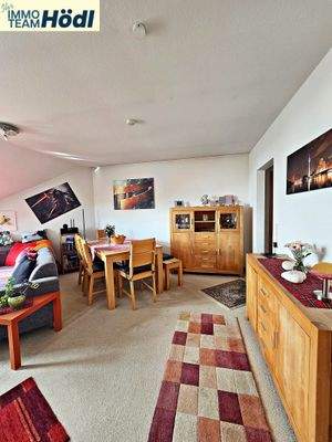 1.Foto Wohn- und Essbereich 