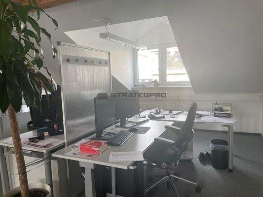 Büroeinheit Dachgeschoss