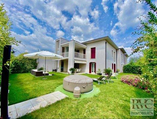 Screenshot 2023-12-05 044304