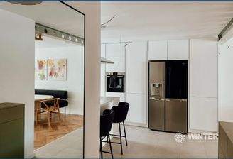 Küche mit Essbereich