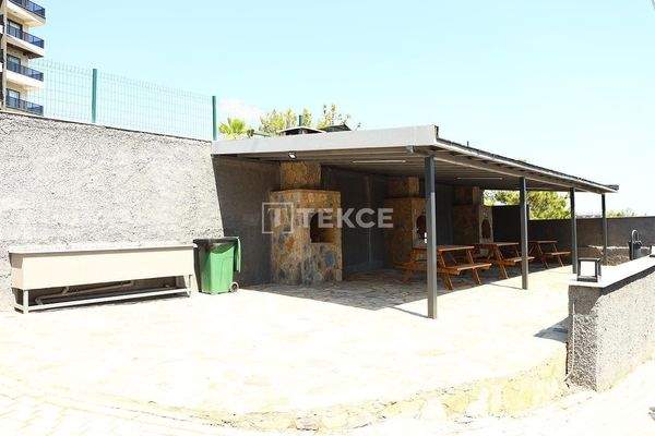 Stylish and Furnished Flat with Sea View in Alanya Avsallar